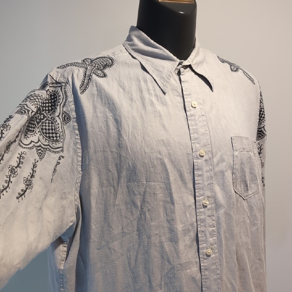Lucky Brand Gray Linen Embroidered Shirt